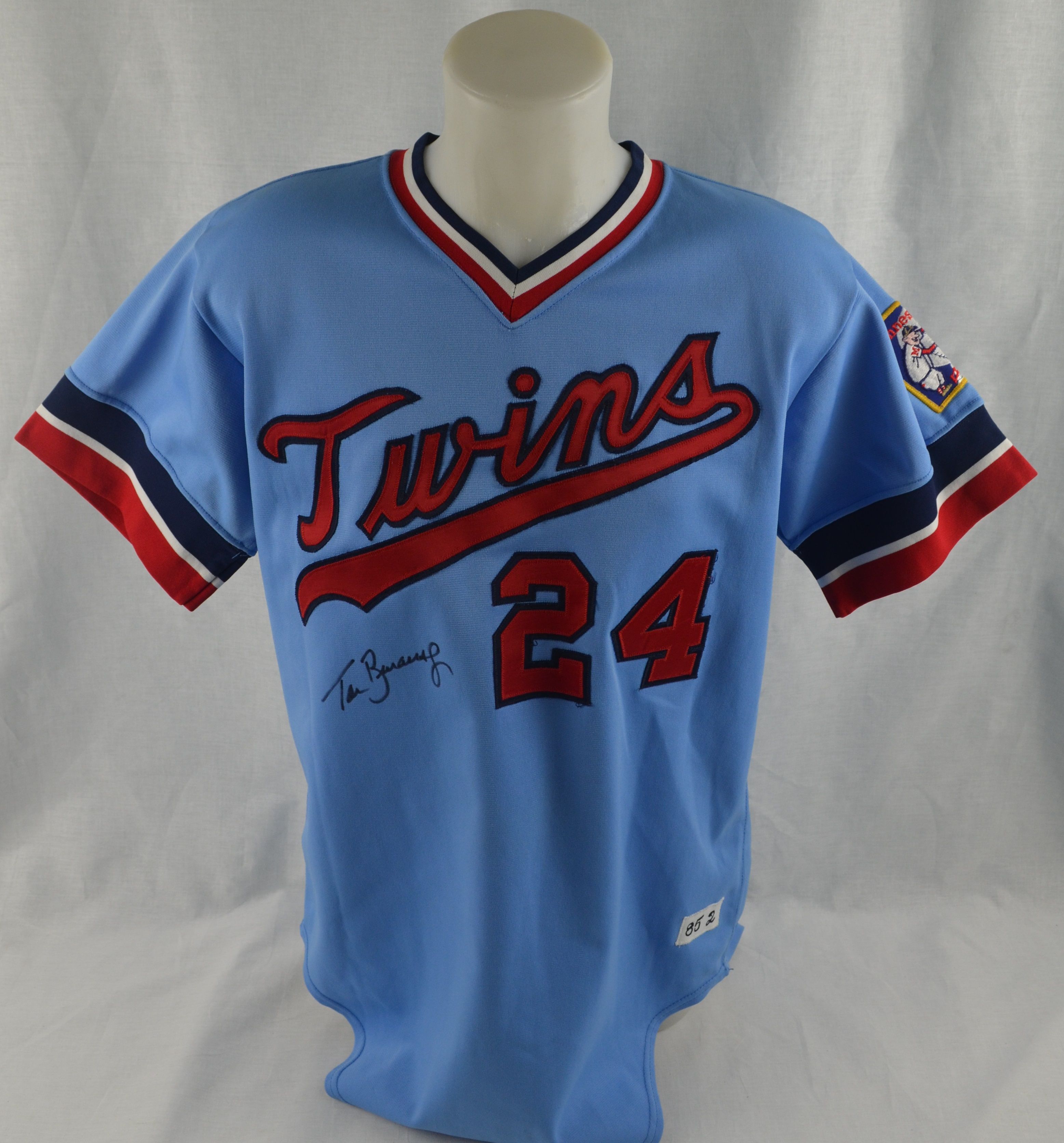 twins away jersey