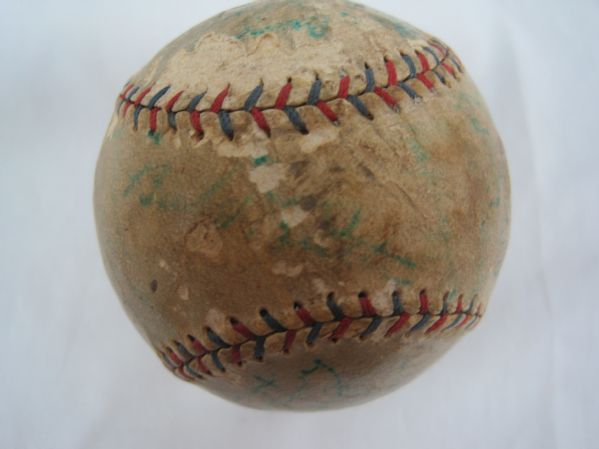 New York Yankees 1924 Team Signed Baseball w/Rookie Lou Gehrig PSA/DNA