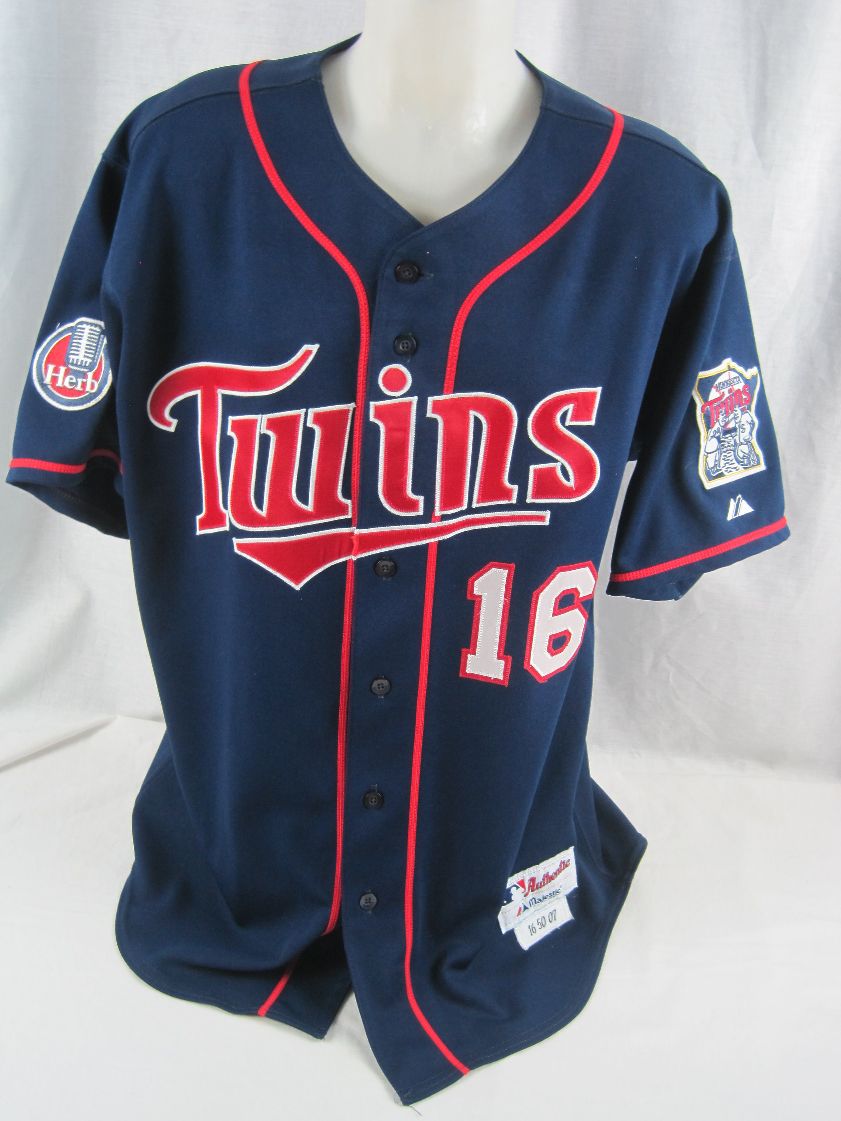 lg twins jersey
