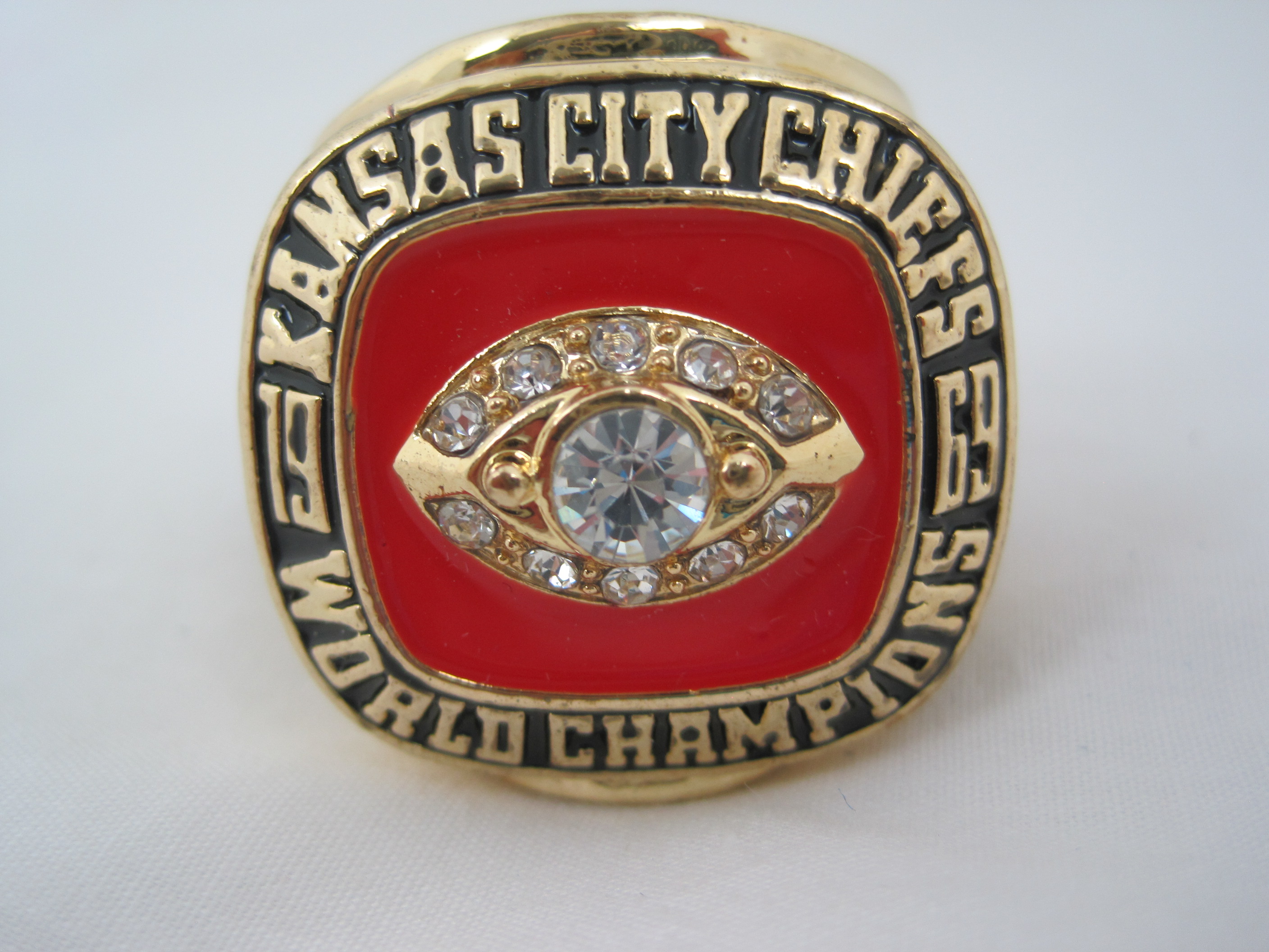 Lot Detail - Len Dawson Kansas City Chiefs 1969 Super Bowl Replica Ring