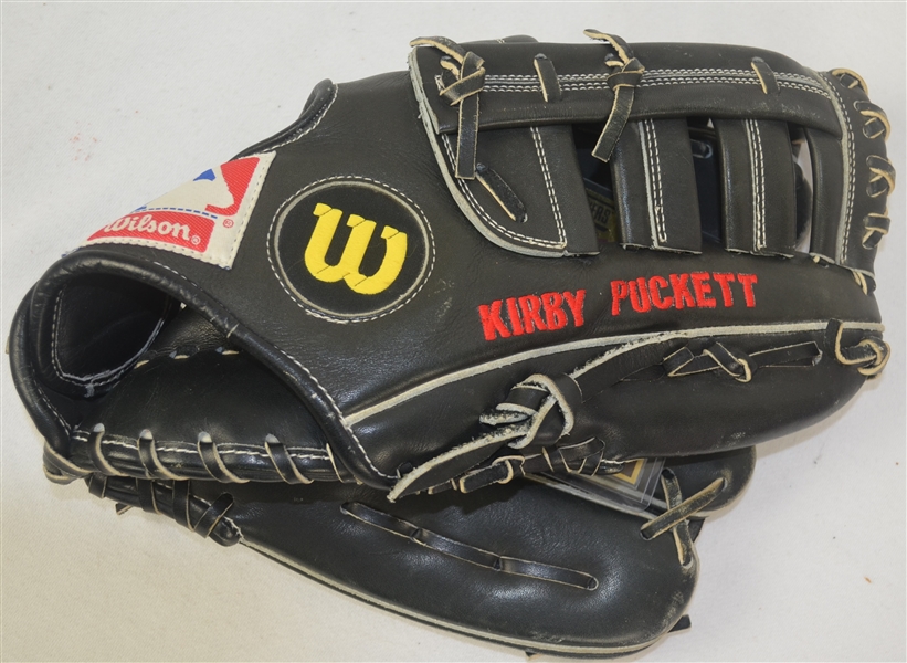 Kirby Puckett c. 1991-92 Minnesota Twins Professional Model Fielding Glove w/Medium Use