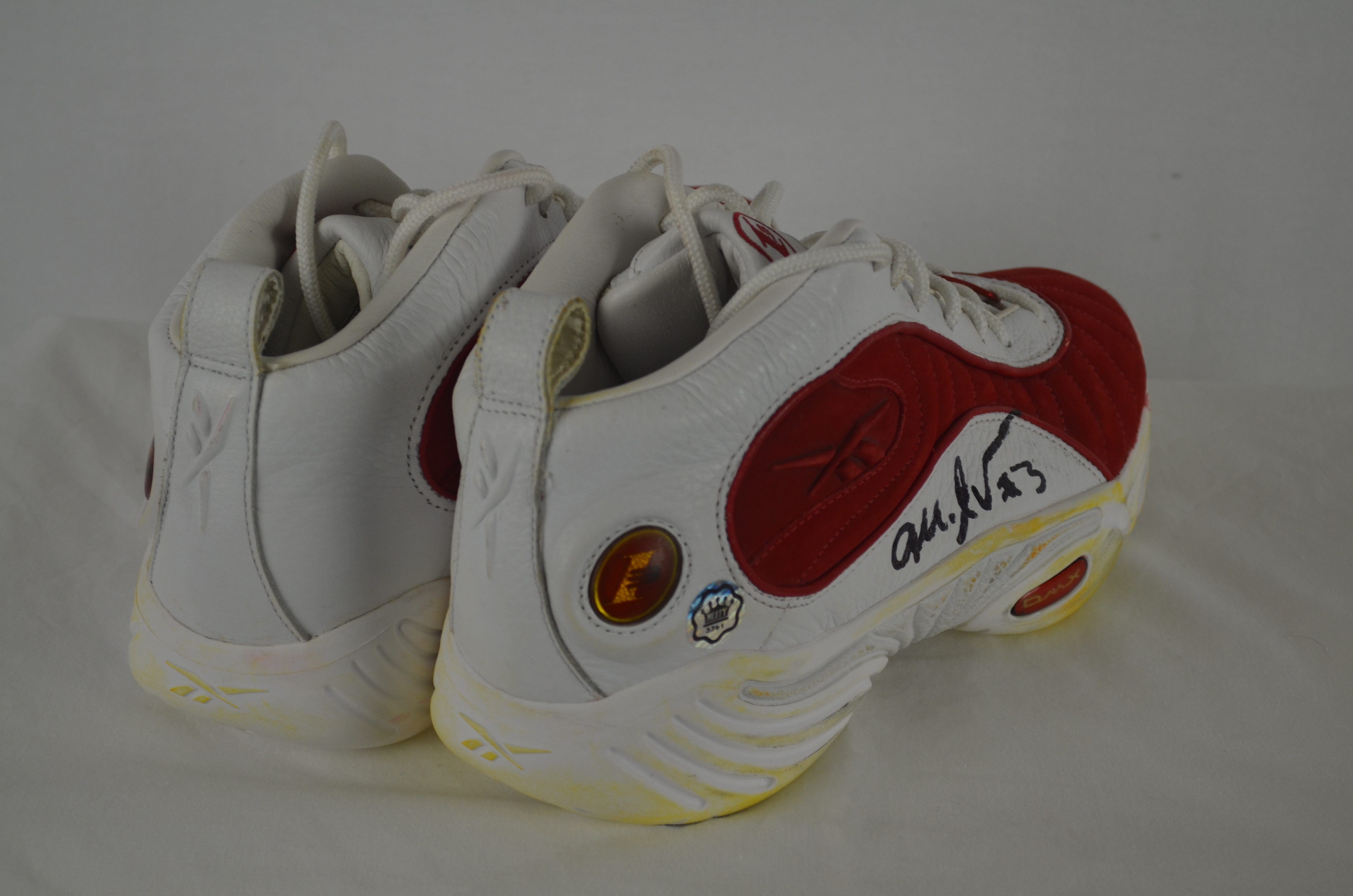 iverson shoes allen professional 76ers philadelphia lot
