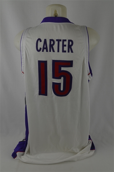 Vince Carter 2000-01 Toronto Raptors Professional Model Jersey w/Medium Use