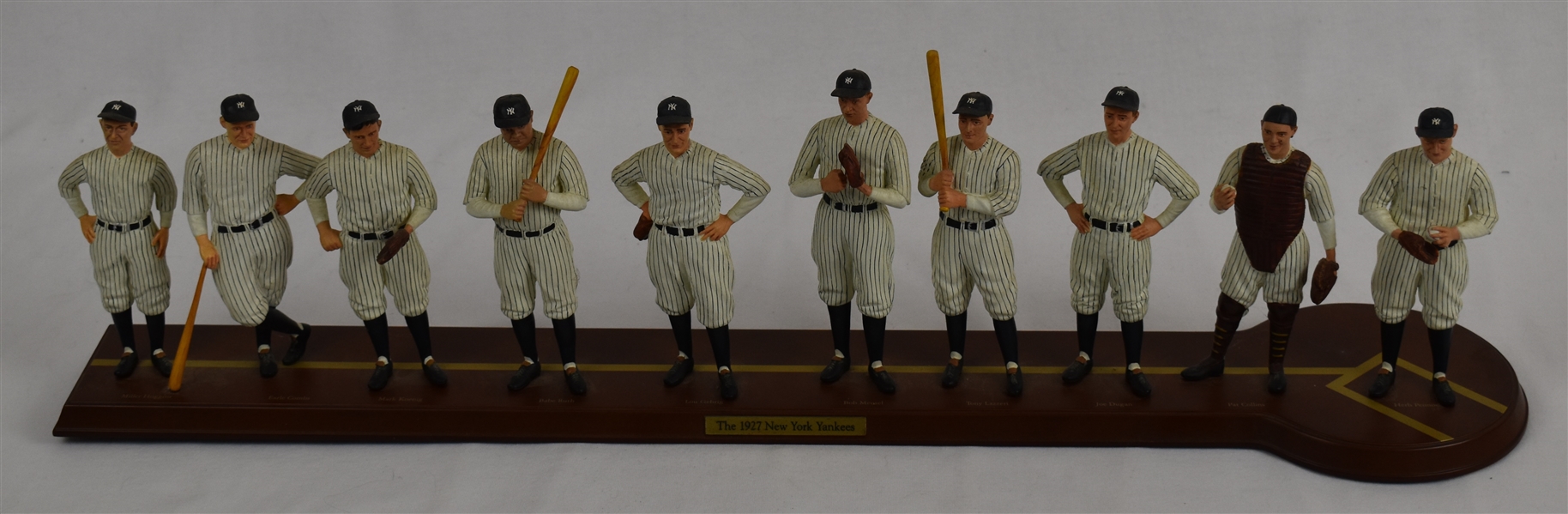New York Yankee 1927 World Series Champions Starting Line-Up Display w/Wood Base