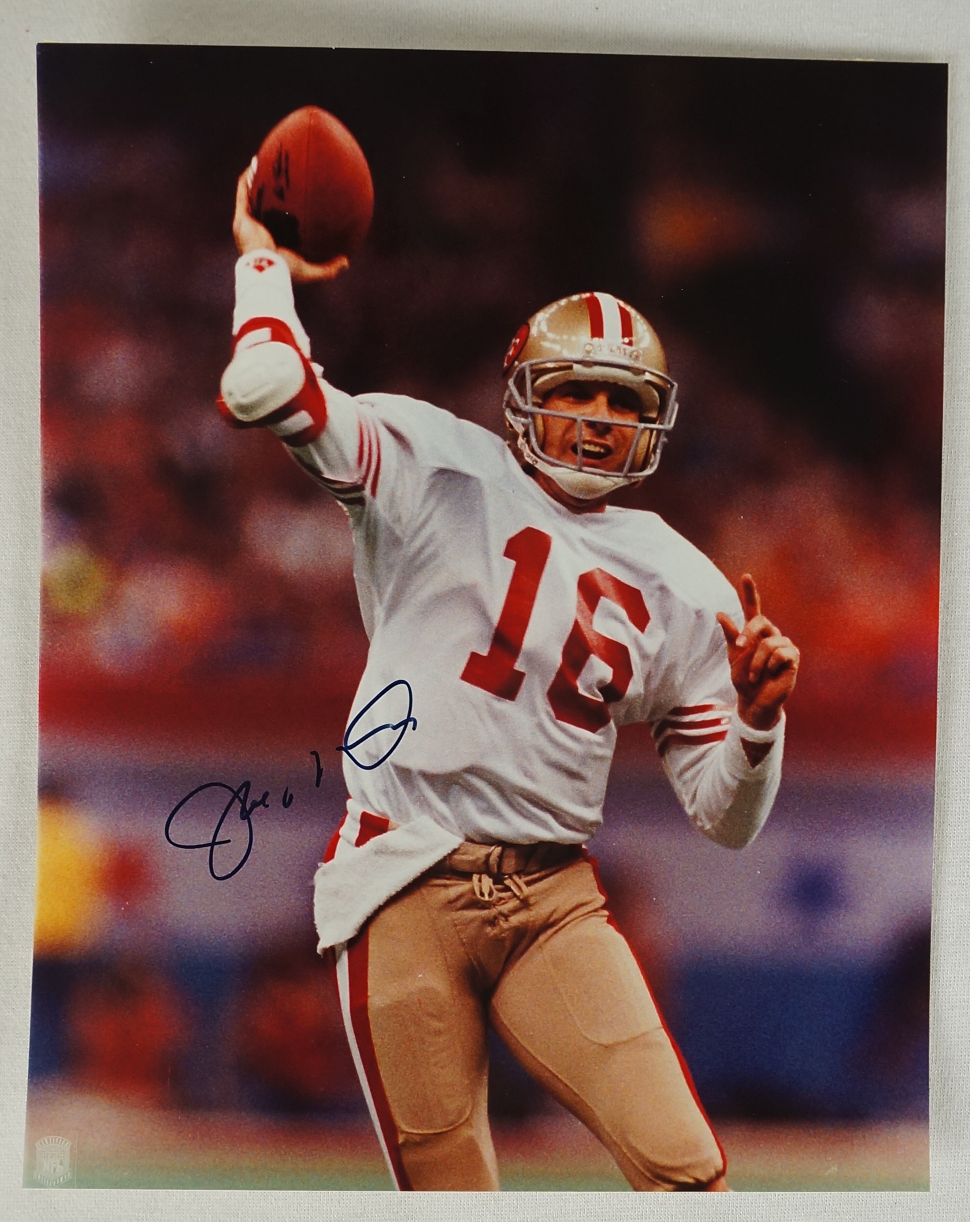 Lot Detail Joe Montana Autographed 8x10 Photo