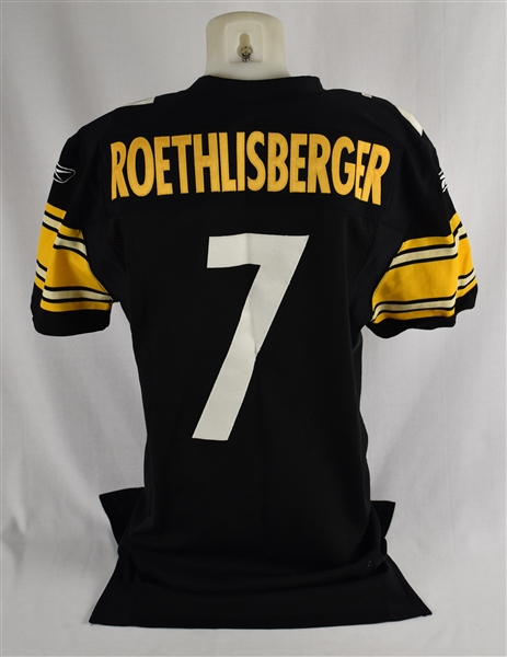 Ben Roethliesberger 2009 Pittsburgh Steelers Game Used Jersey w/Dave Miedema LOA
