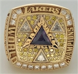2002 L.A. Lakers NBA World Champions 14K Gold & Diamond Ring
