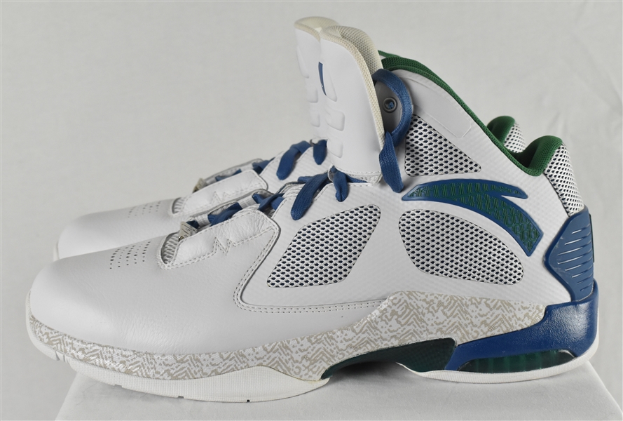 kevin garnett timberwolves shoes