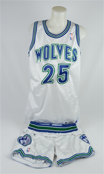 Minnesota Timberwolves 1995-96 Game Used Jersey & Shorts 