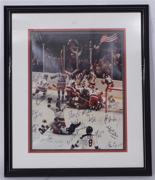 1980 USA Hockey Miracle Team Signed & Framed 16x20 Photo w/ Herb Brooks Beckett LOA
