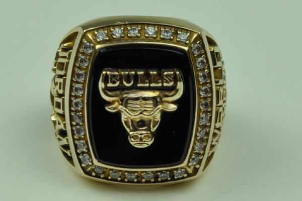 Michael Jordan Chicago Bulls 1991-92 NBA Championship Ring