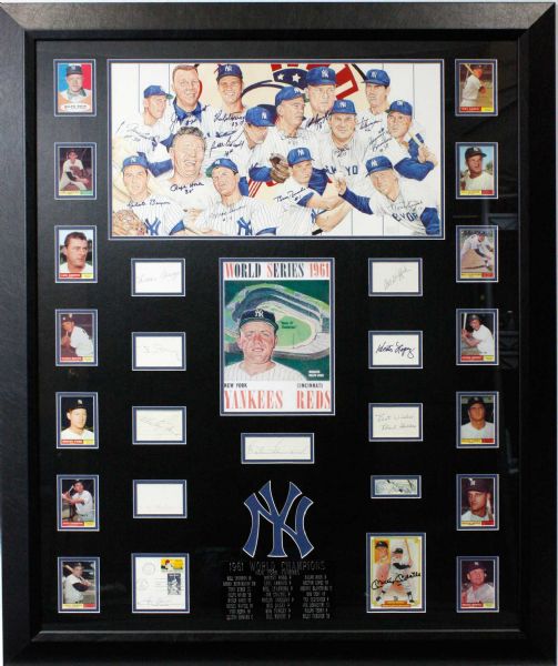 New York Yankees 1961 Team Signed Display With Mickey Mantle & Roger Maris Full JSA LOA