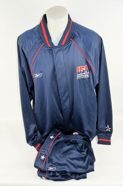 Mens Team USA 2000 Olympic Basketball Warm Up Suit w/Medium Use