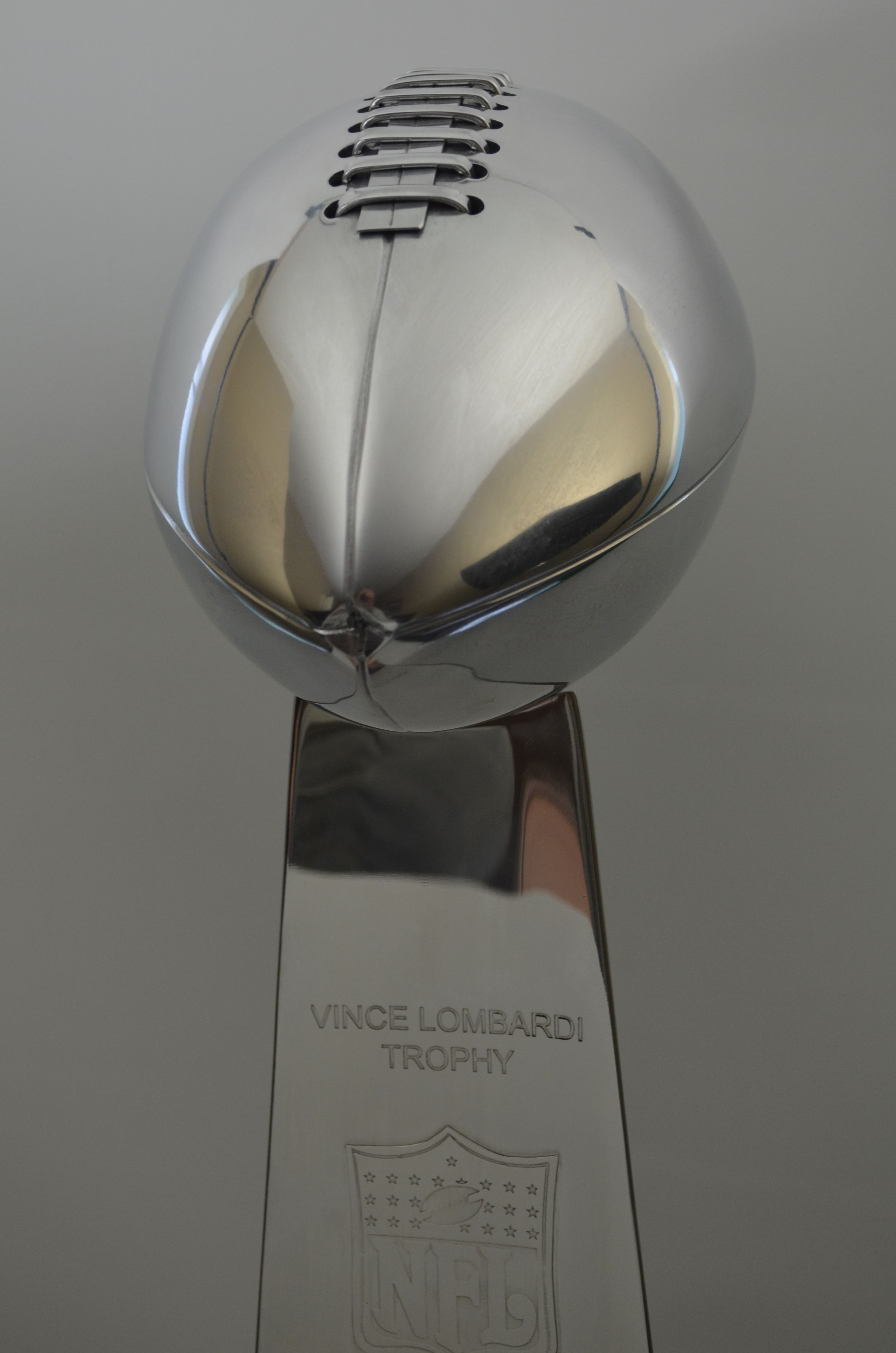 Lot detail pittsburgh steelers 1975 super bowl ix lombardi trophy