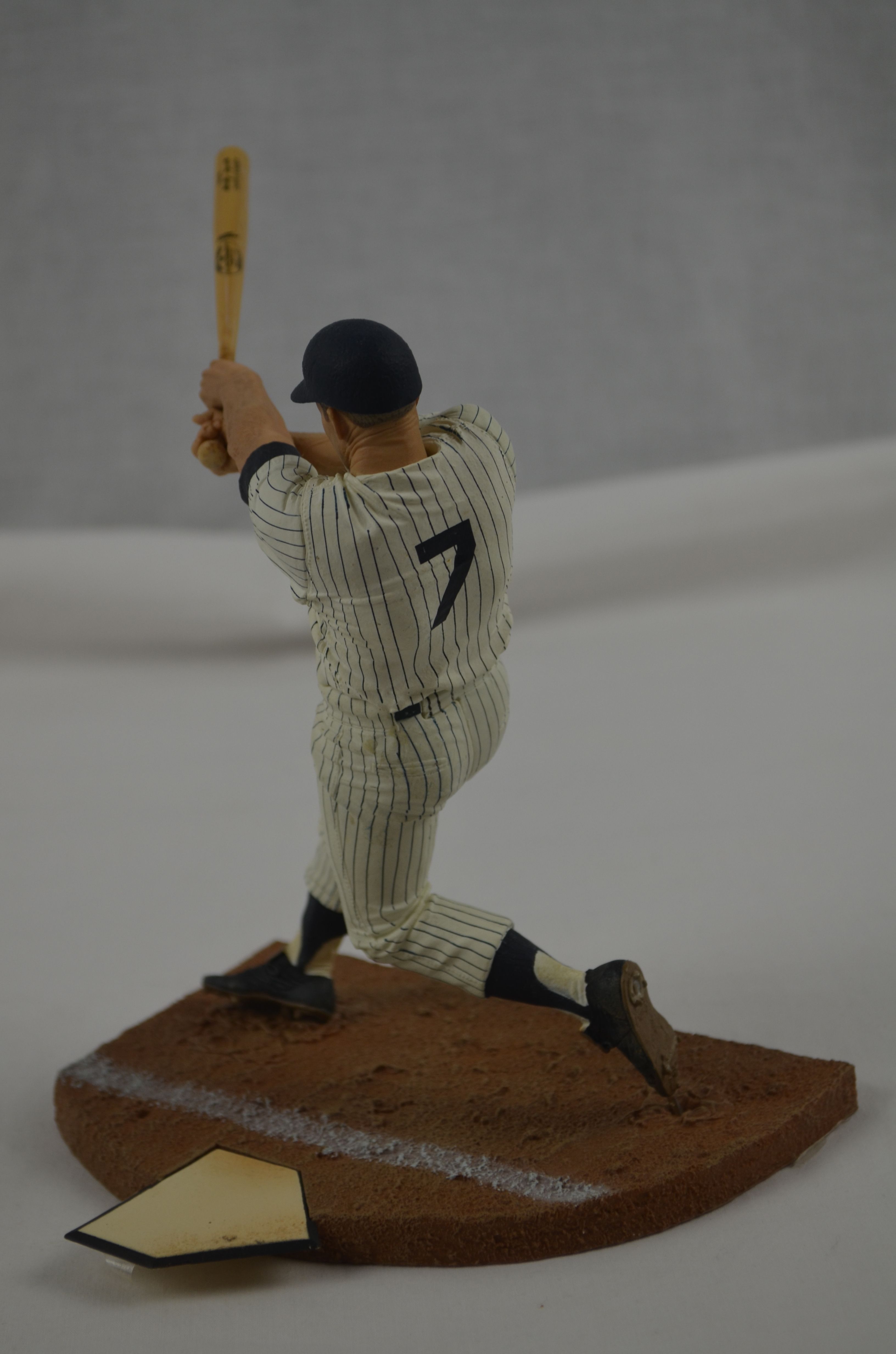 mickey mantle mcfarlane