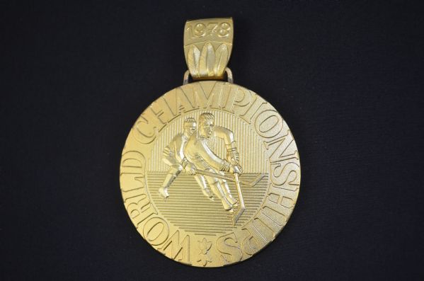 1978 World Championship Medal From Hal Trumble Collection 