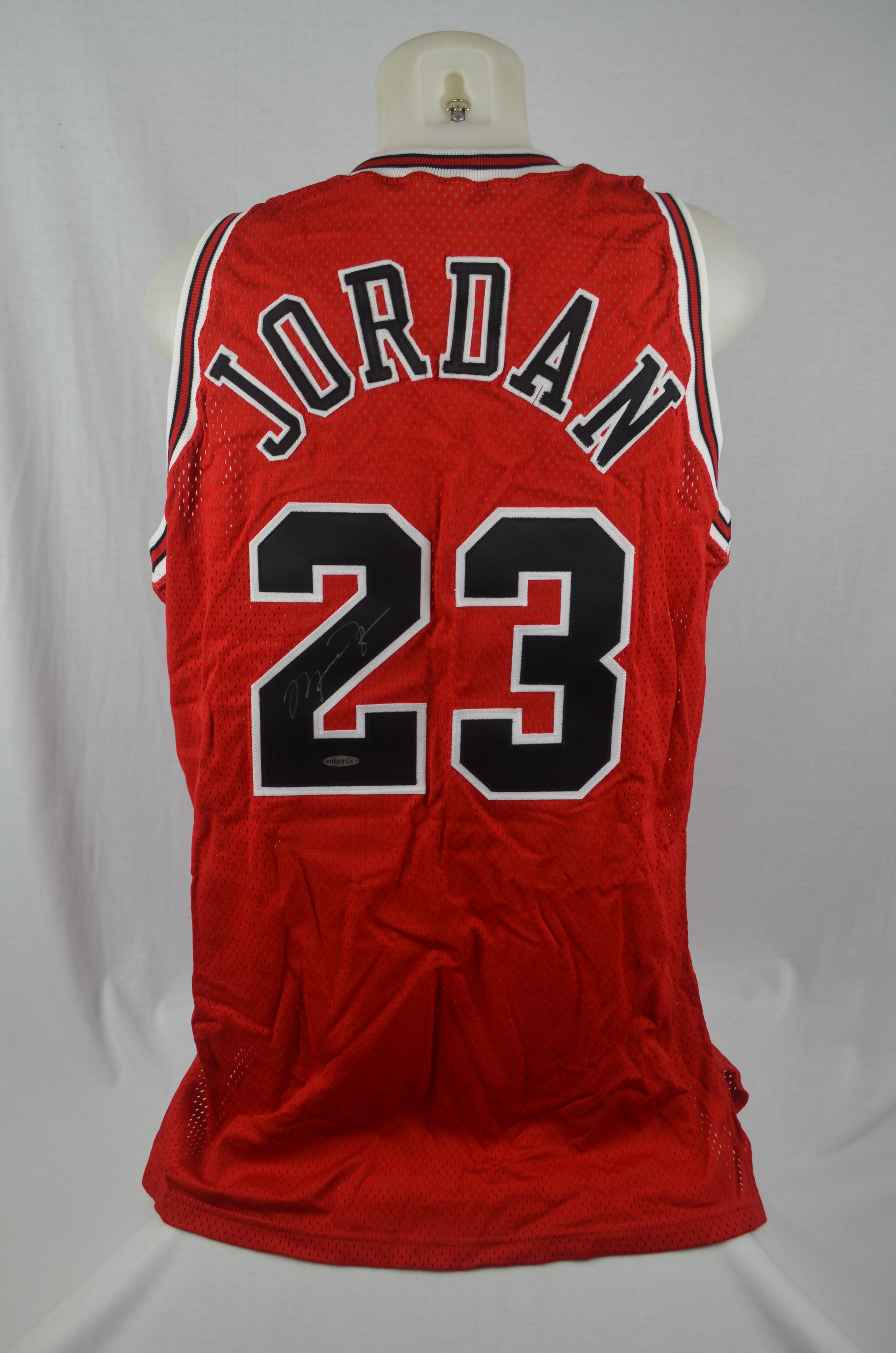 Chicago Bulls Michael Jordan 1995/96 Red Champion Jersey Size L/XL