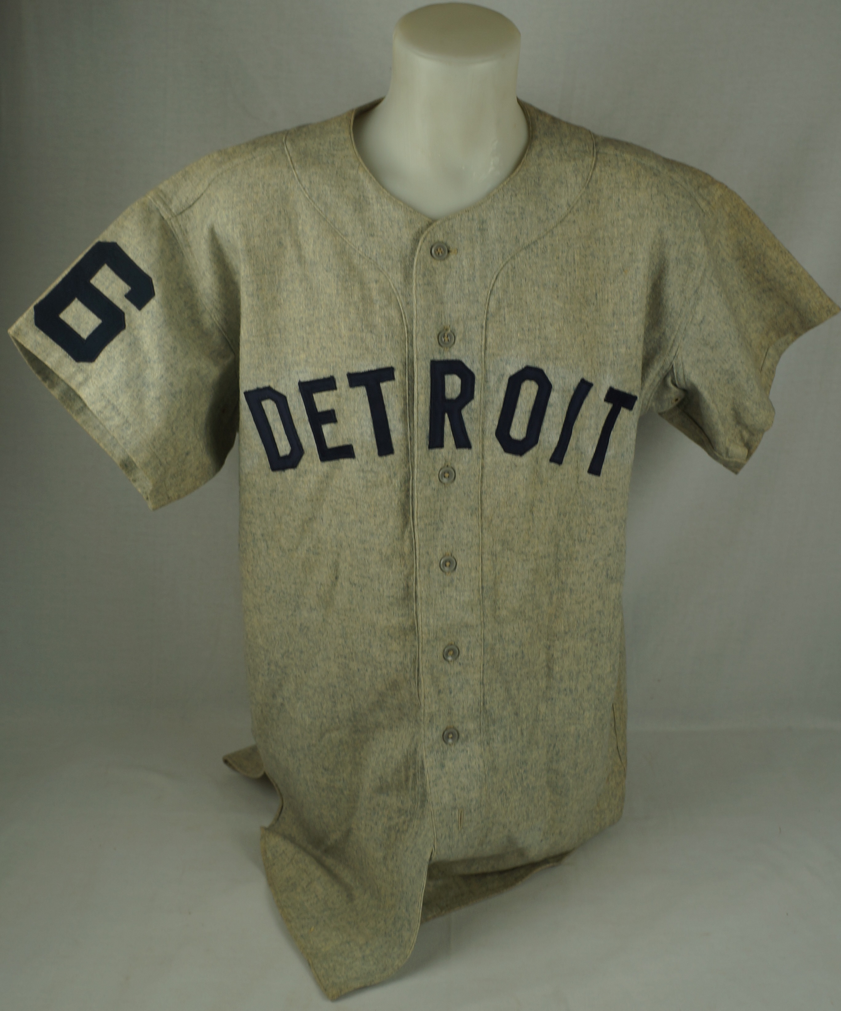 vintage detroit tigers gear