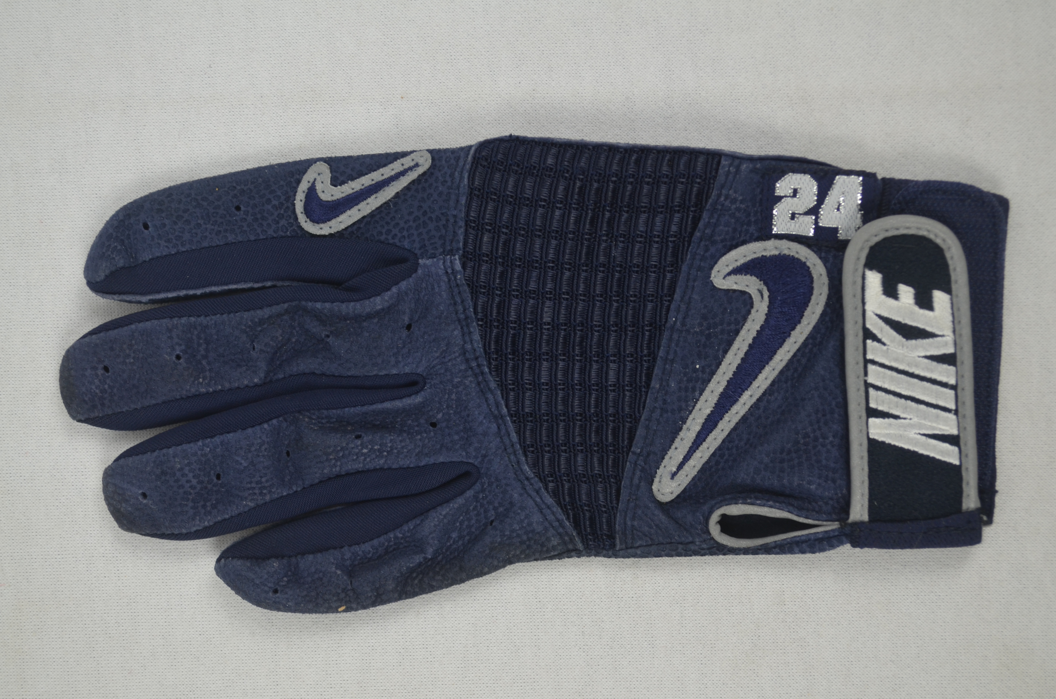 Lot Detail Ken Griffey Jr. Seattle Mariners Professional Model Batting Glove w Medium Use