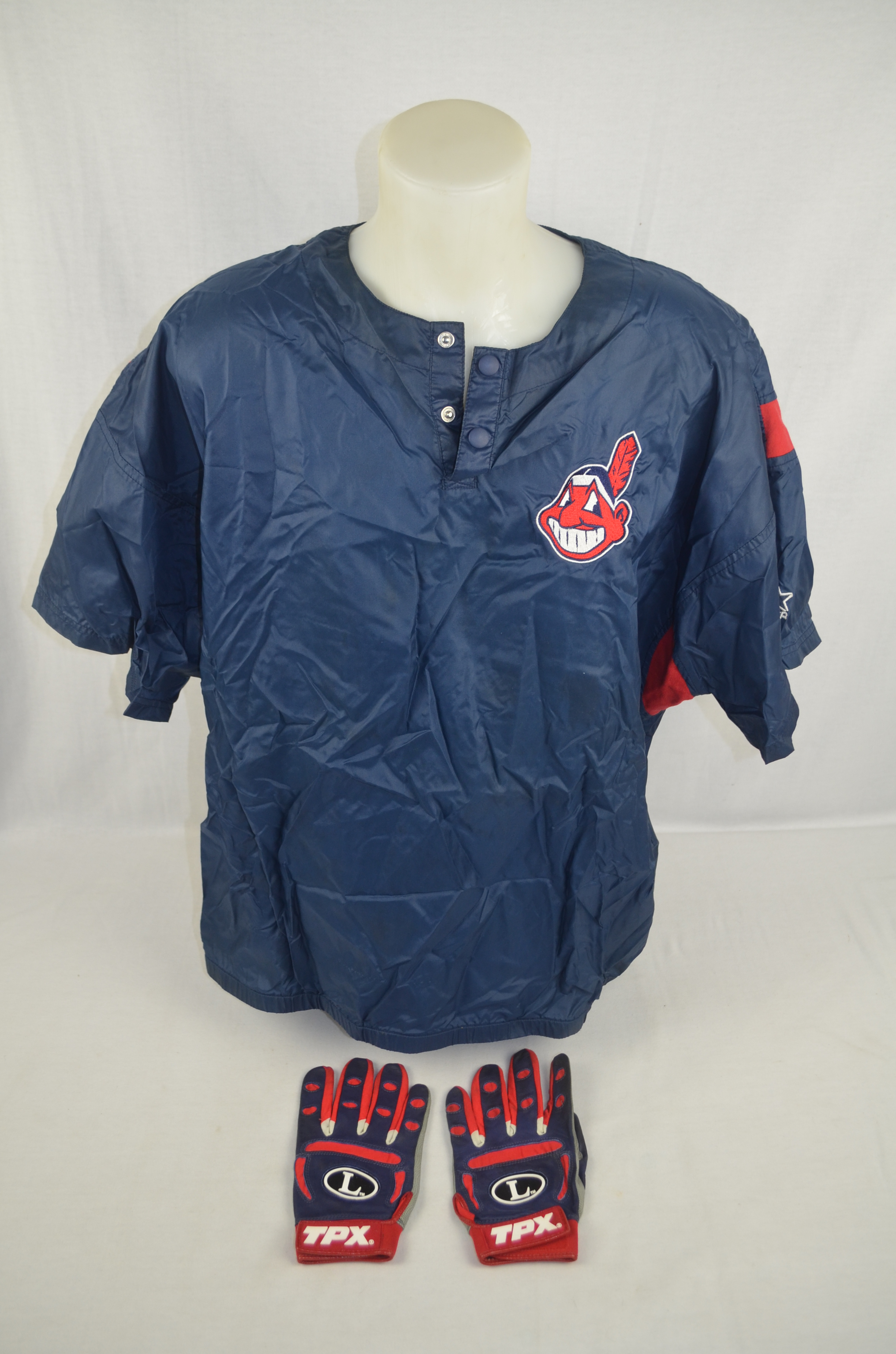 Lot Detail - Manny Ramirez Cleveland Indians Jackett & Batting Gloves  w/Medium Use