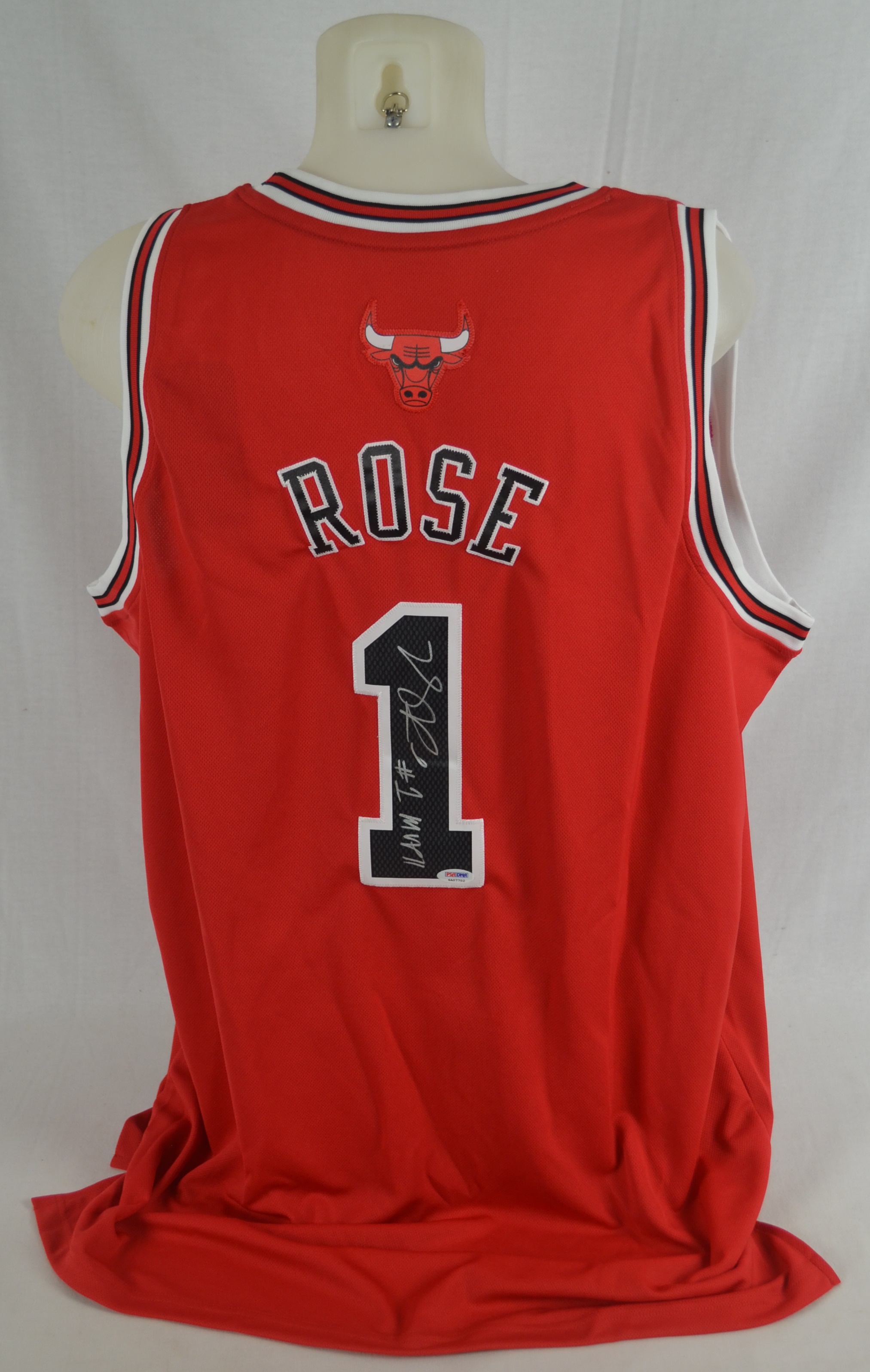 Derrick Rose Autographed Memorabilia