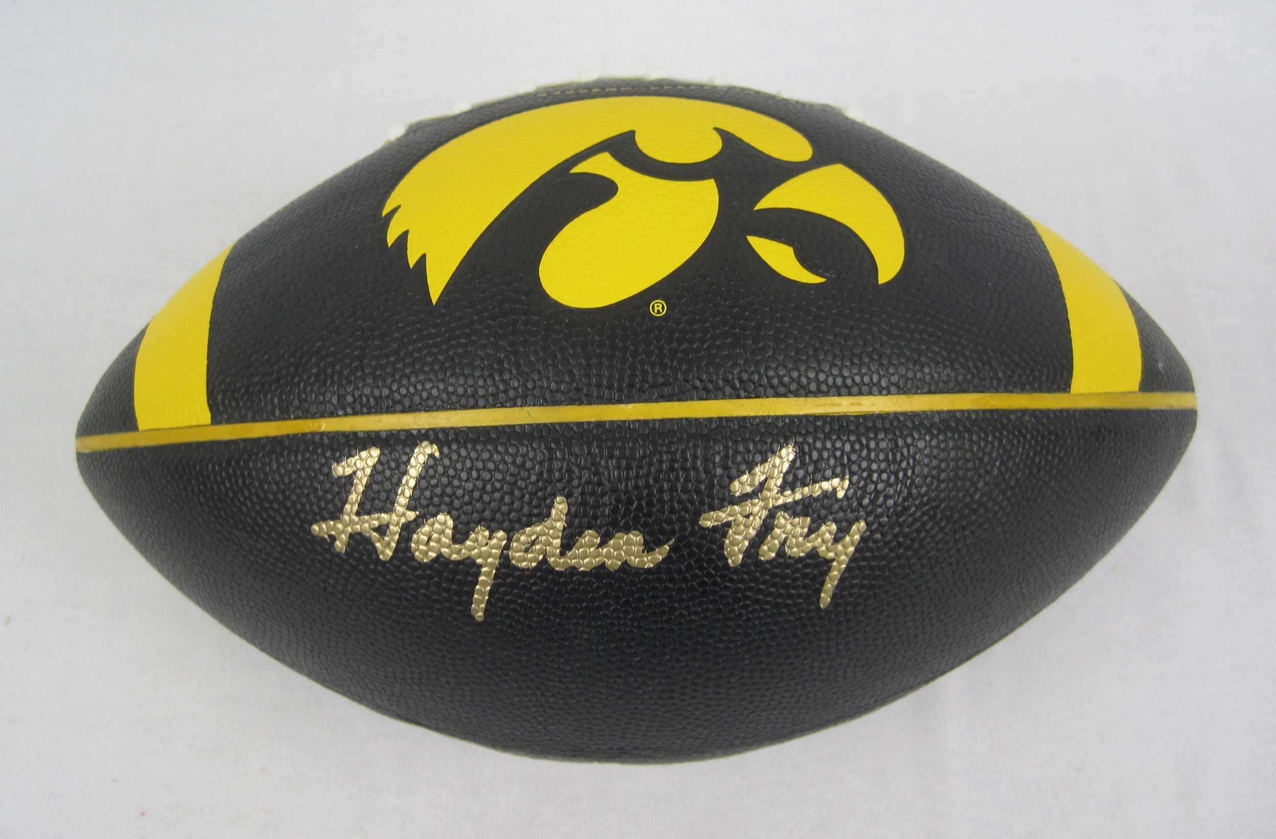 Hayden deals fry autograph
