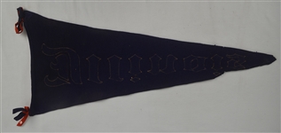 Vintage c. 1920's Illinois Fighting Illini Felt Pennant