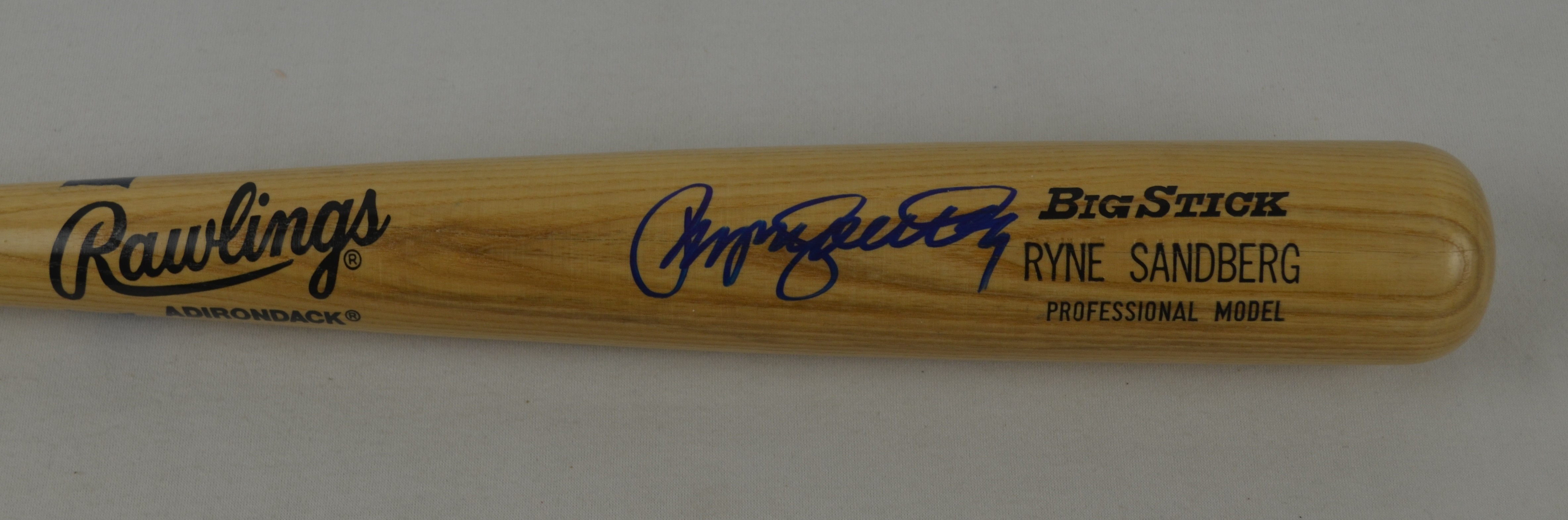 ryne sandberg autographed bat