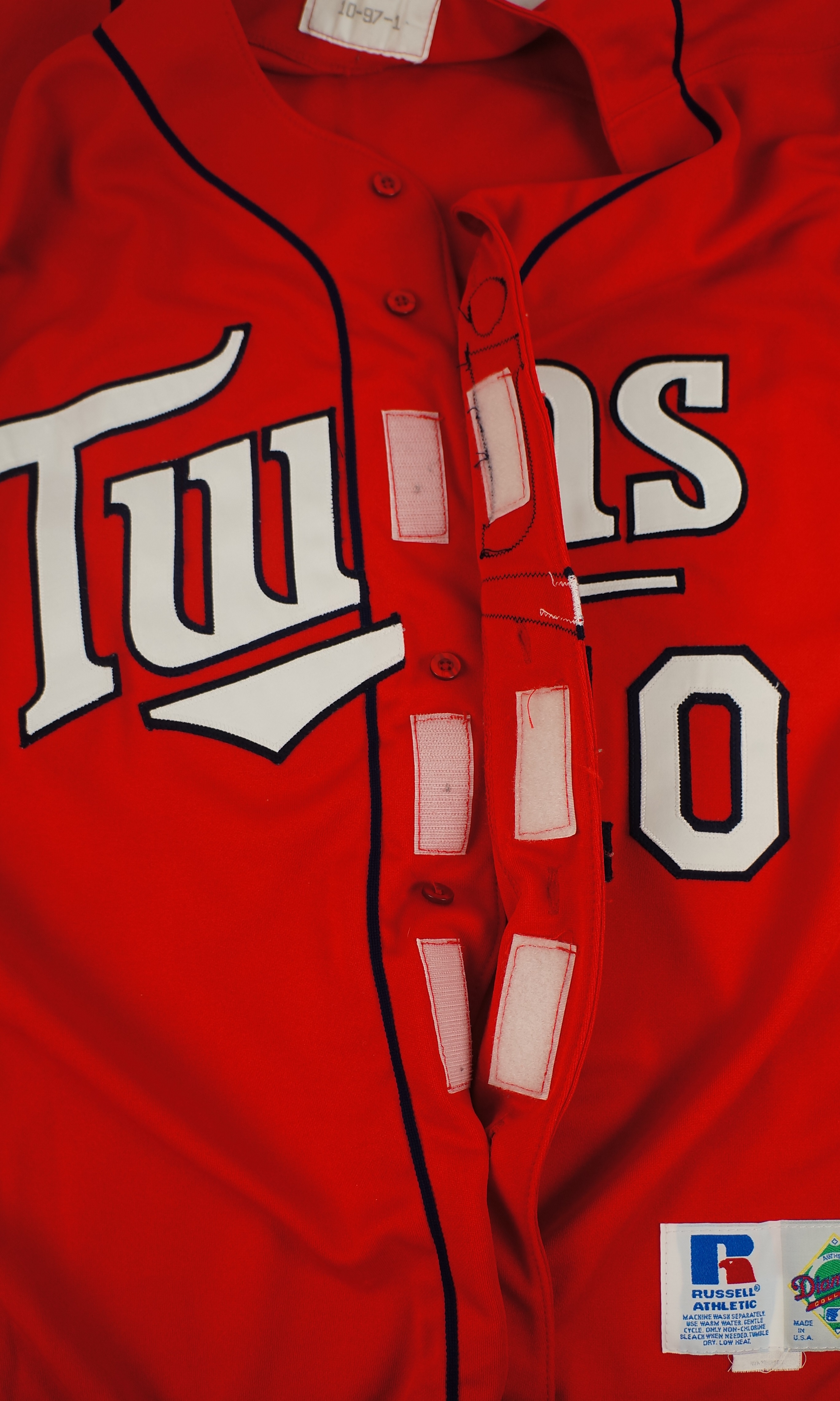 Lot Detail - Tom Kelly 1997 Minnesota Twins Game Used Jersey w
