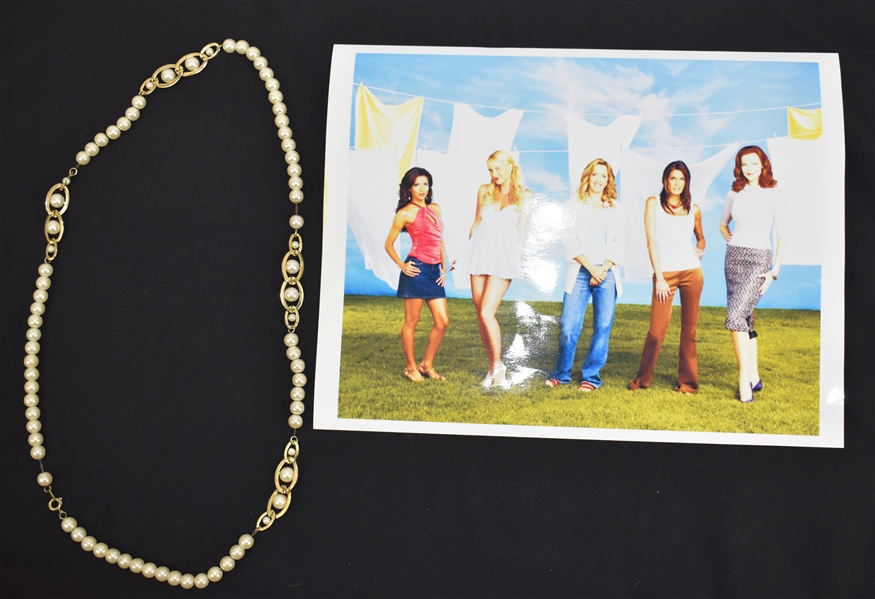 Desperate Housewives Worn Faux Pearl Necklace