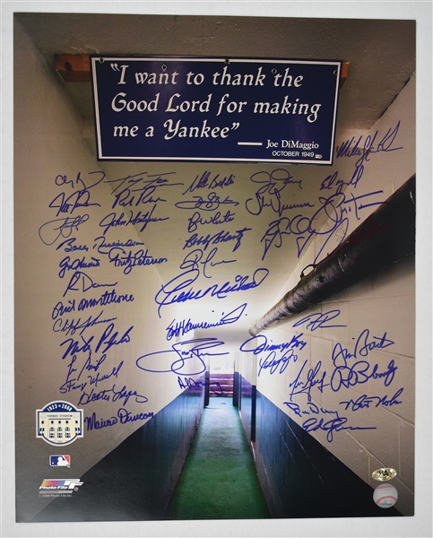 New York Yankees Autographed 16x20 Photo w/37 Signatures