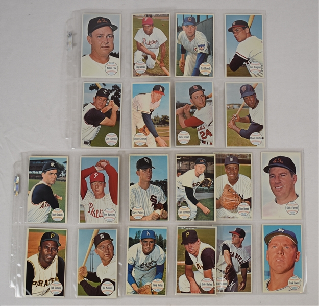 Vintage 1964 Topps Giants Complete Set (60) w/Mickey Mantle & Willie Mays