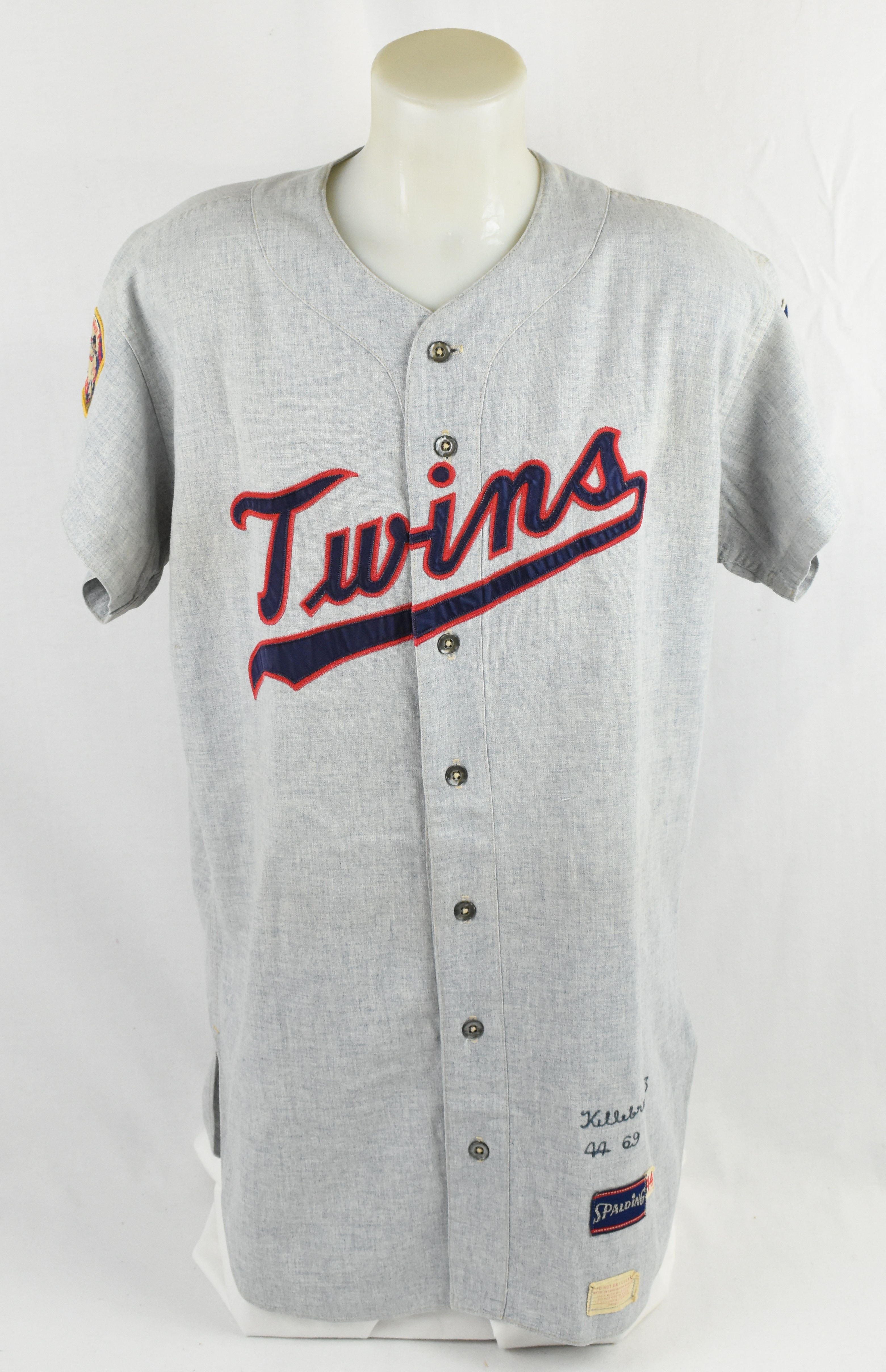 Lot Detail - 1961 HARMON KILLEBREW MINNESOTA TWINS (INAUGURAL SEASON) GAME  WORN HOME JERSEY - .288 AVG., 46 HR, 122 RBI SEASON!