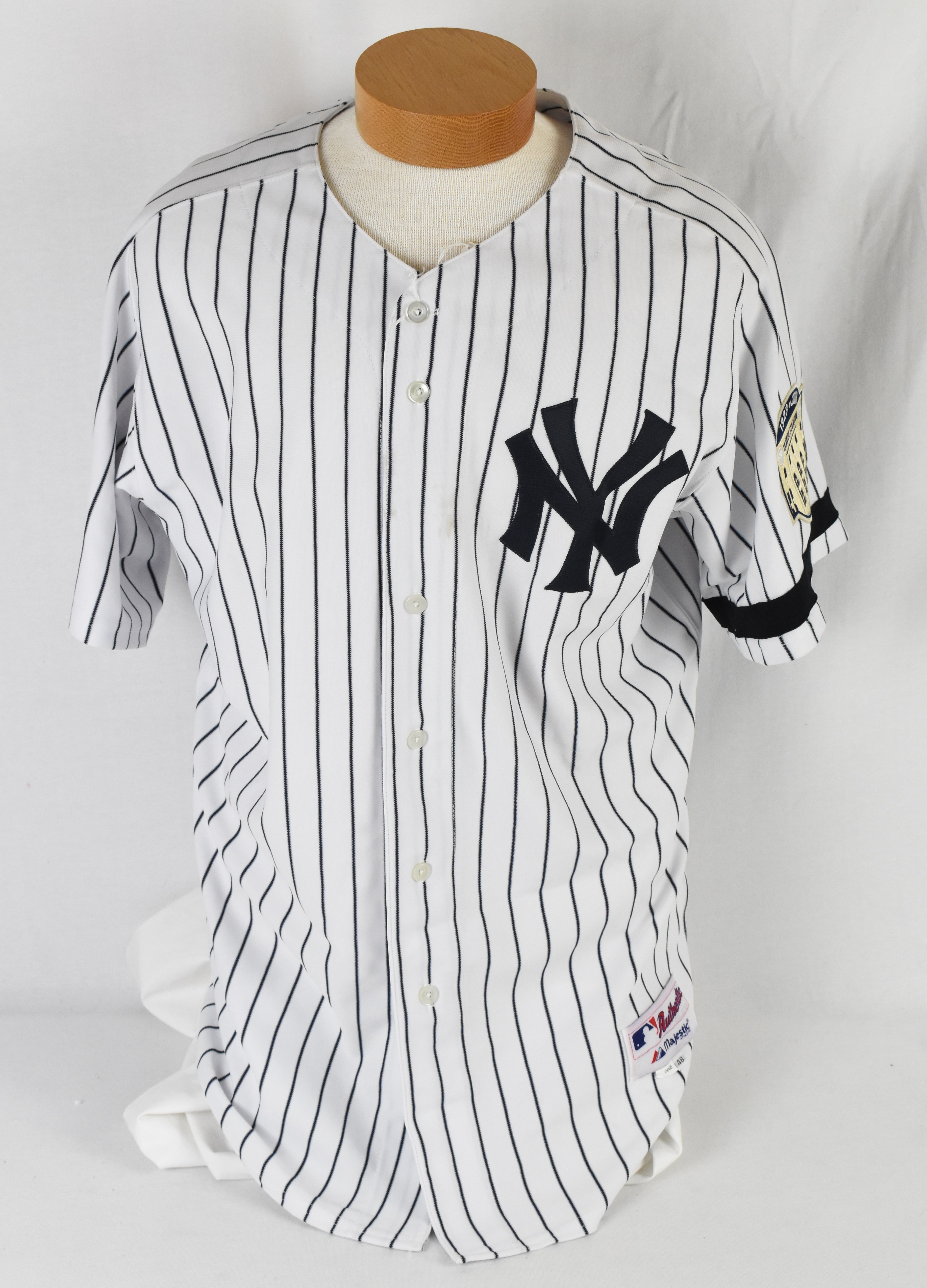 Lot Detail - Mike Mussina 2008 New York Yankees Game Used Jersey