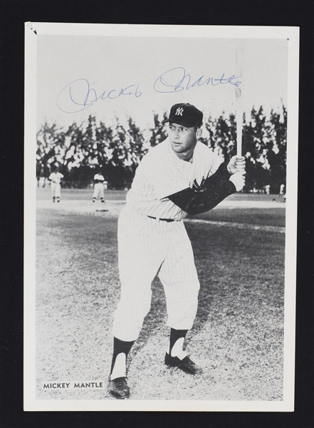 Mickey Mantle Vintage Autographed 6x8.5 Photo