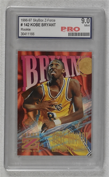 Kobe Bryant 1996-97 SkyBox Z-Force Rookie Card #142 Mint