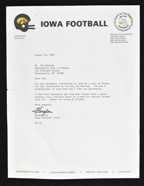 Hayden Fry 1985 Iowa Hawkeyes Signed Letter to Sid Hartman