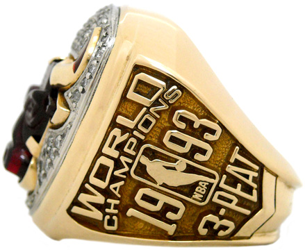 1991 Chicago Bulls NBA World Champions 10K Gold Ring.