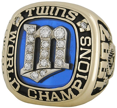 Enrique "Hank" Izquierdo 1987 Minnesota Twins World Series Championship Ring w/Original Box & Team Provenance 