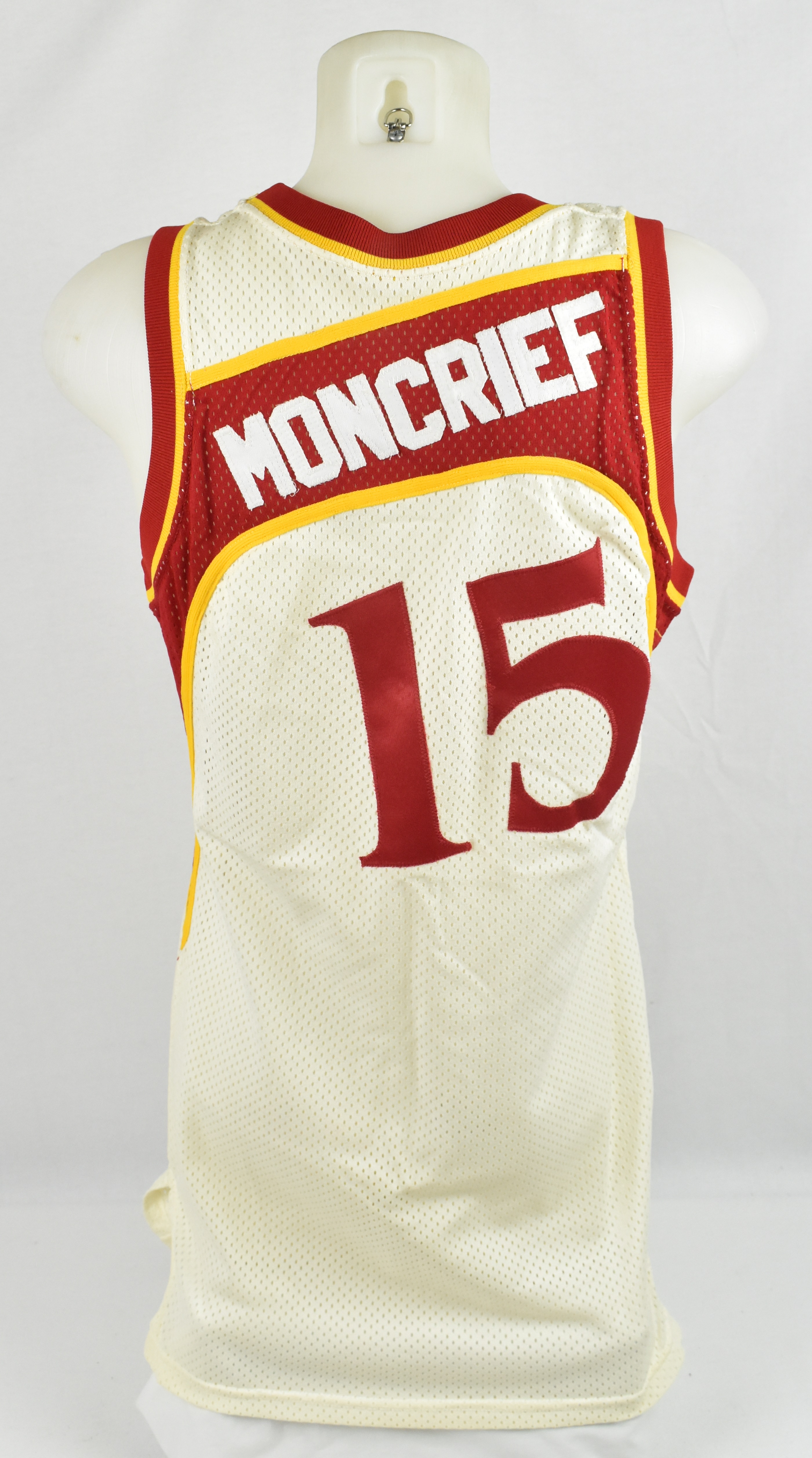 Lot Detail - 1987 Sidney Moncrief Milwaukee Bucks Signed Game Worn