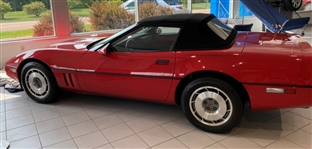 Kirby Puckett 1996 Retirement Corvette w/Low Miles & Very Large Puckett Signature on Hood