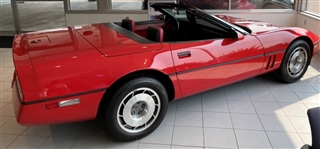 Kirby Puckett 1996 Retirement Corvette w/Low Miles & Very Large Puckett Signature on Hood