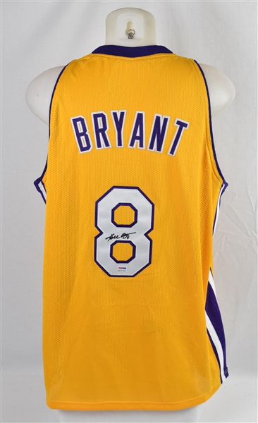 Kobe Bryant Autographed Los Angeles Lakers Jersey
