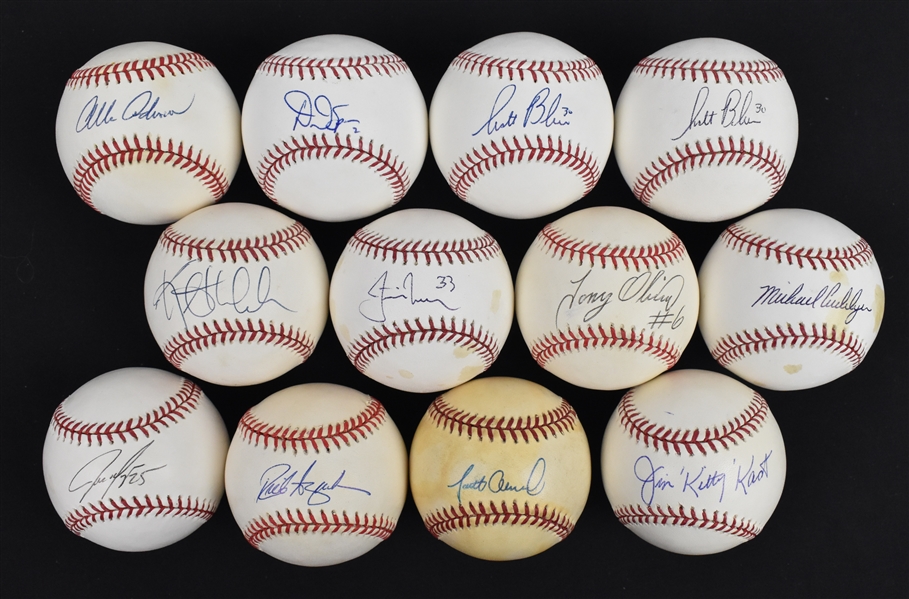 Minnesota Twins Lot of 12 Autographed Baseballs w/Kent Hrbek Tony Oliva & Michael Cuddyer