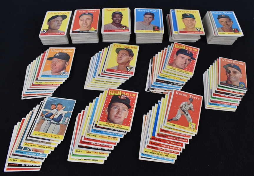 Collection of 1958 Topps Baseball Cards w/Mickey Mantle 