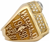 Chicago Bulls 1998 NBA World Championship 18k & 14k Gold Ring w/Diamonds