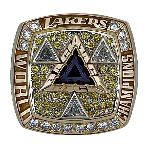 Los Angeles Lakers 2002 Three-Peat NBA Championship 14K Gold & Diamond Ring