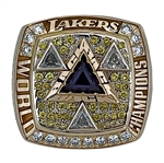 Los Angeles Lakers 2002 Three-Peat NBA Championship 14K Gold & Diamond Ring