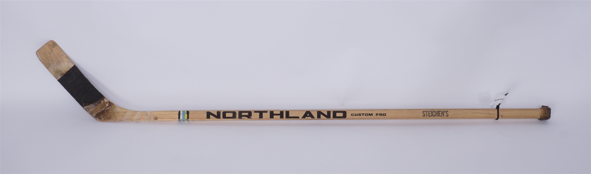 John McKenzie Game Used Minnesota Fighting Saints Team Signed Hockey Stick