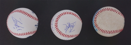 Minnesota Twins & Wild Lot w/ Autographed Hat & Baseballs Beckett
